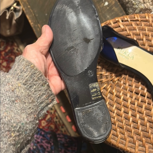 Furla Black and White Sandals with Elegant Design - Picture 5 of 9